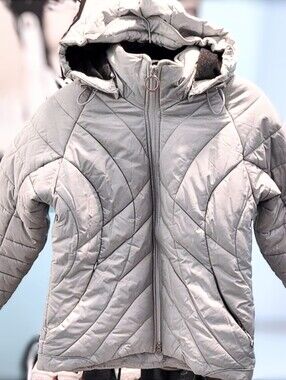 Euc Vintage Metropolis  weatherproof winter Ski puffer jacket Size 10 / Ladies M